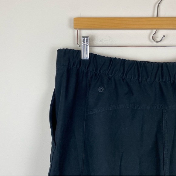 Lululemon Light Utilitech High Rise Cargo Pocket Pants - Picture 6 of 6